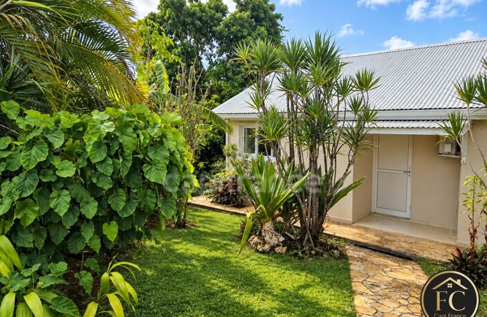 VILLA T4 ENTIEREMENT RÉNOVÉE – LE CALME AU CŒUR DE BAIE-MAHAULT — photo 3