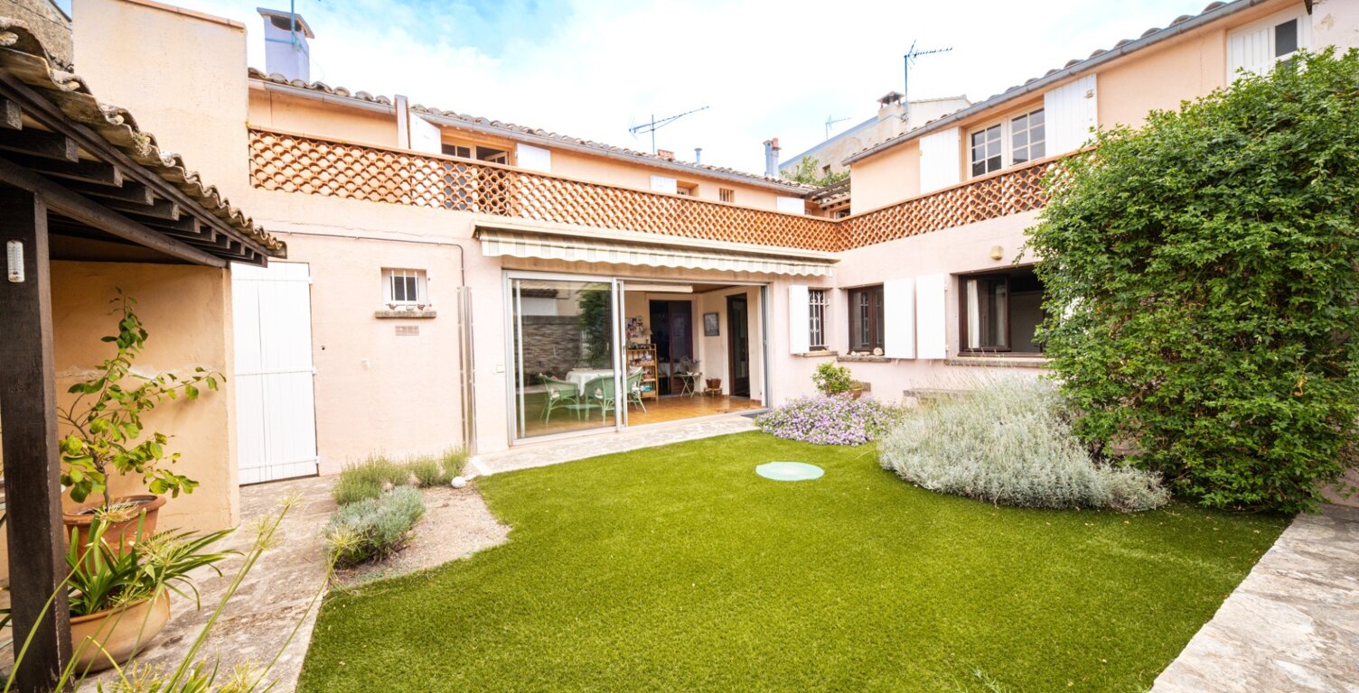 Lançon-de-Provence – Maison de charme T5 de 150 m² avec patio, terrasse panoramique, studio et garage — photo 1