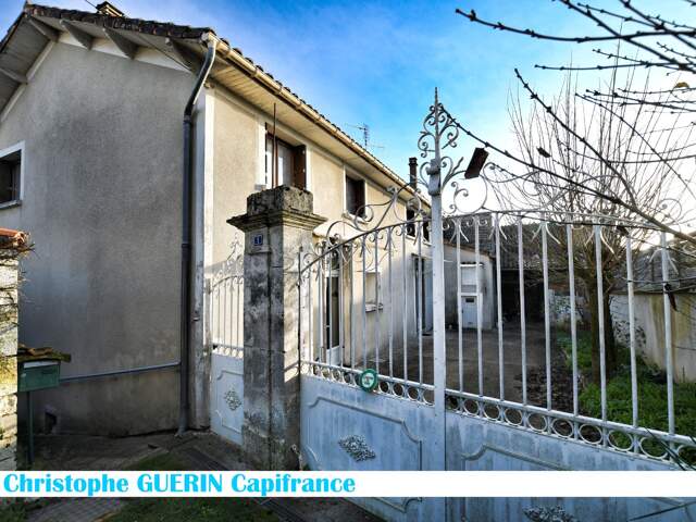 Maison à vendre 8 pièces proche de MONTIGNAC CHARENTE (16) — photo du bien