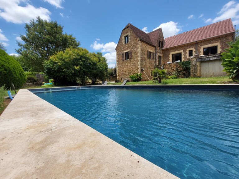 Une demeure de caractère entièrement rénovée avec piscine, vue dégagée et cadre d'exception au cœur du Périgord Noir — photo 1