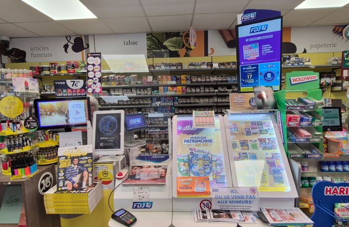 Tabac-Presse à vendre à MANZAT (63) ! — photo 3