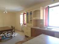 Appartement T3 de plain-pied avec grand balcon terrasse, parking et copropriété sécurisée à SAINT GEORGES D'HURTIERES — photo 4