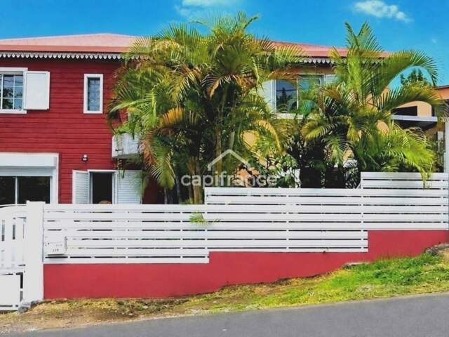 Maison à vendre 5 pièces LE TAMPON (974) — photo du bien