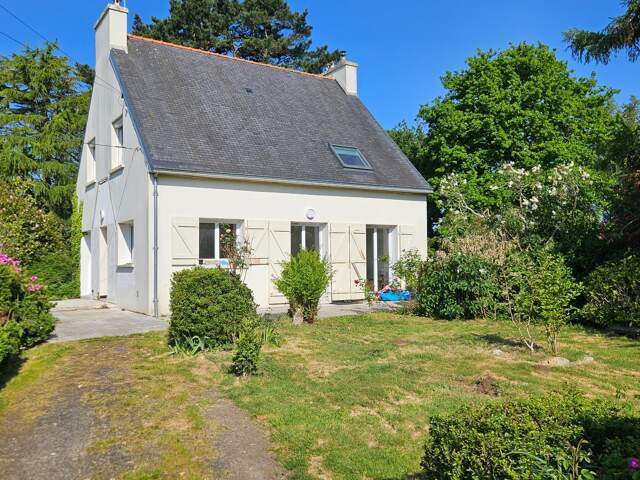Maison au calme sur 3300 m2 de terrain arboré — photo du bien