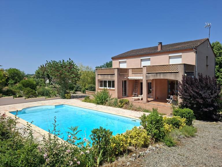PUYGOUZON - Grande maison familiale avec piscine et jardin — photo 1