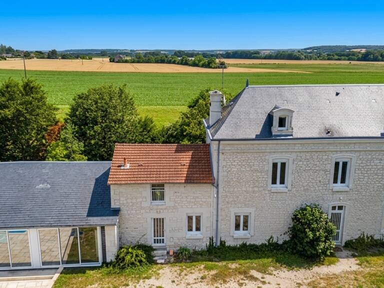 Maison de Maître + Piscine + Grange de 100 m² | 7 000 m² de terrain | Sans voisinage — photo 1
