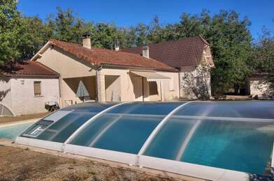 Maison 8 pièces 302000 €
