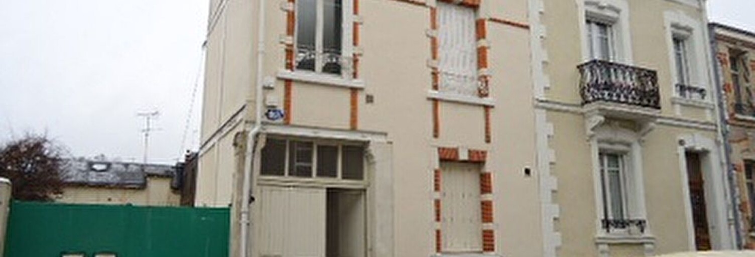 Maison 5 Pièces 111 m² à louer à Tours (37000)