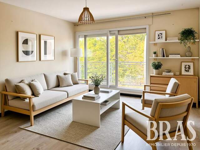 Appartement T5 de 87 m²  avec balcons- Bellevue - cave et parking — photo du bien
