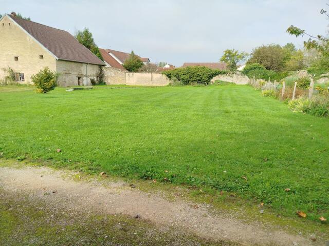 Terrain proposé à Pusey