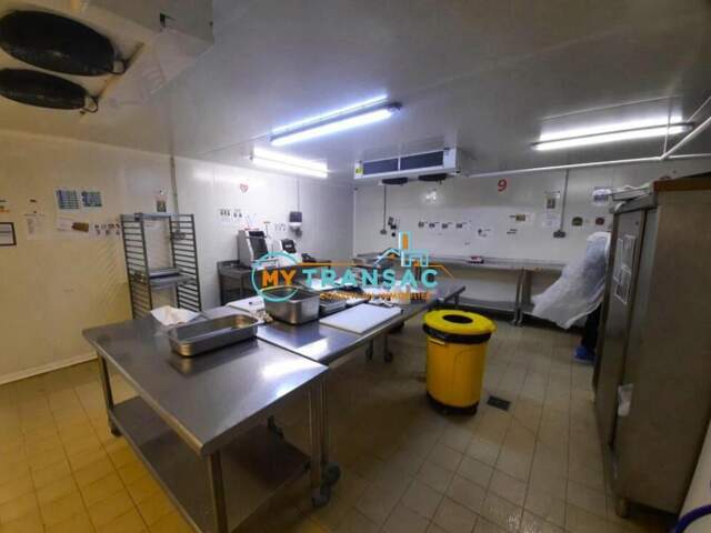 MONTREUIL, A LOUER , My Transac vous propose un LABORATOIRE ALIMENTAIRE de 1 479m² avec Chambre Froide — photo du bien