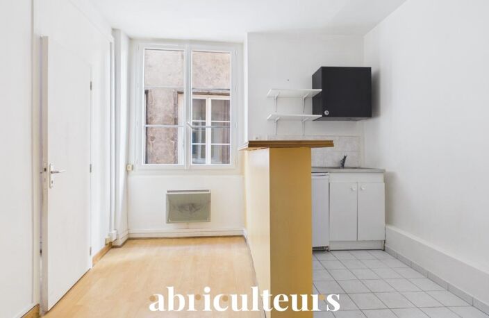 Petit 2 pièces à fort potentiel en vente à Lyon 1er — photo 5