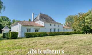Maison 7 Pièces 270 m² à vendre à Saint-Laurent-de-Cognac (16100)