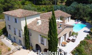 Maison 10 Pièces 344 m² à vendre à Peymeinade (06530)