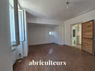 Maison à rénover de avec un appartement indépendant à Jarnac (16200) — photo 3