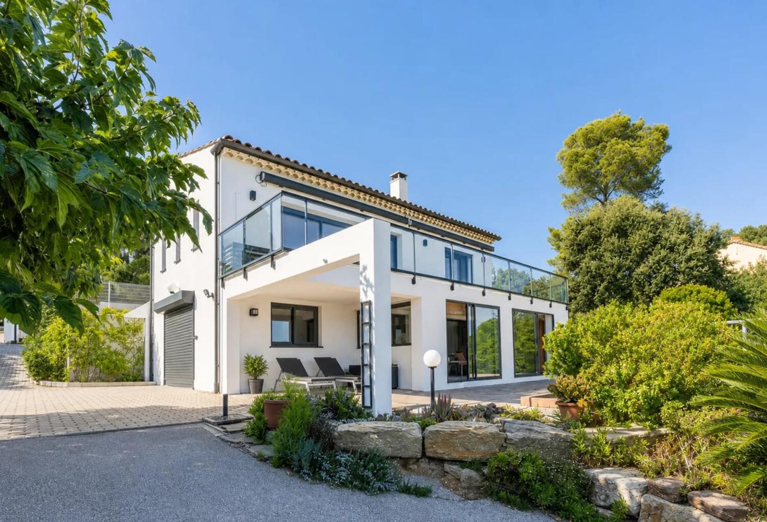 Villa 6 pièces de 177 m² à Saint-Aygulf — photo 1