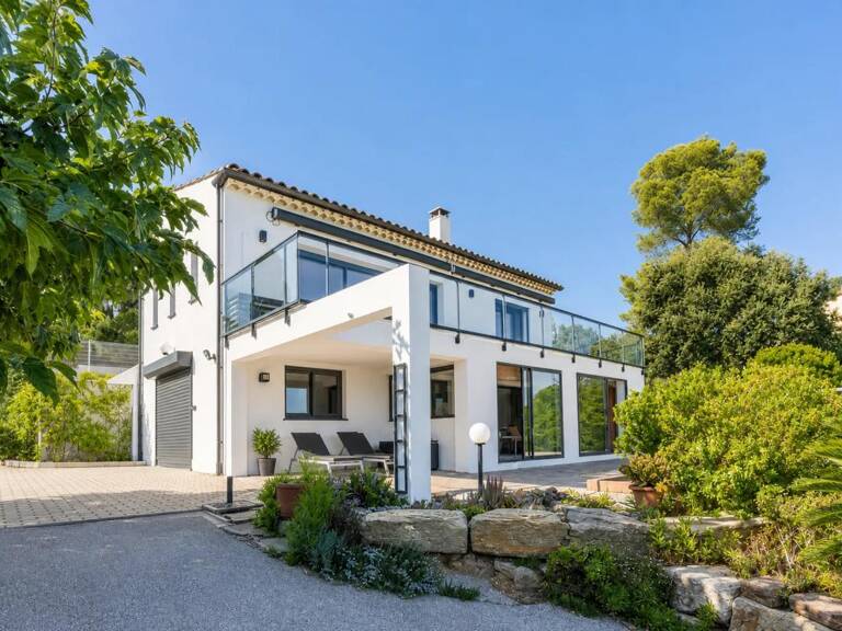 Villa 6 pièces de 177 m² à Saint-Aygulf — photo 1