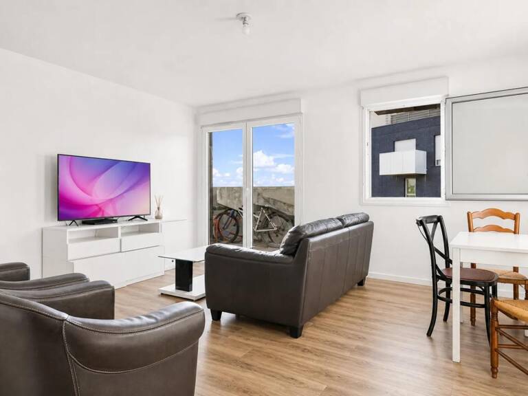 2 minutes du T9 : 3 pièces de 58 m² à Ivry-sur-Seine — photo 1