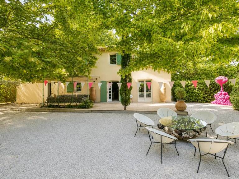 Maison de 4 pièces de 106 m² à L'Isle-sur-la-Sorgue — photo 1