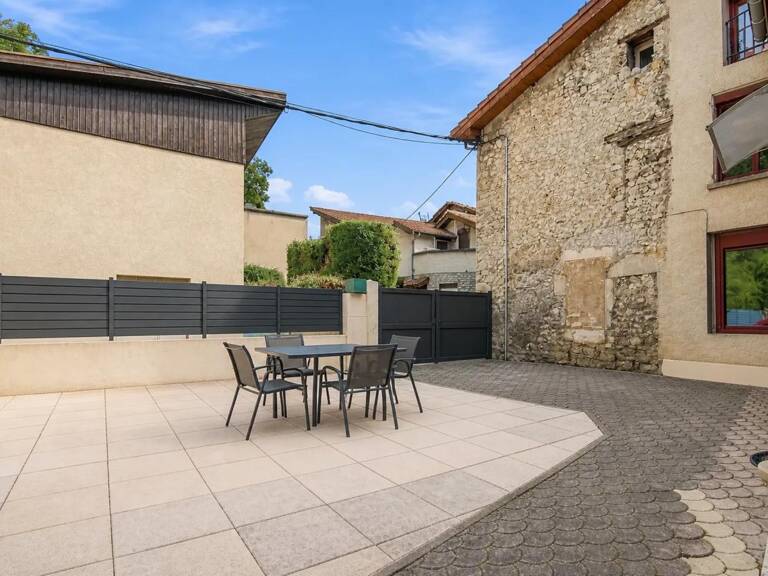 Maison de 6 pièces de 138 m² à Varces-Allières-et-Risset — photo 1