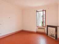 Immeuble de 4 lots de 253 m² situé à Alès — photo 3