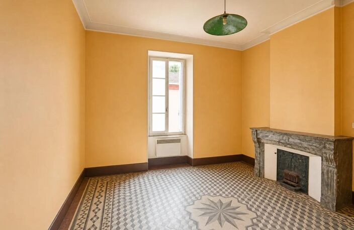 Immeuble de 4 lots de 253 m² situé à Alès — photo 4