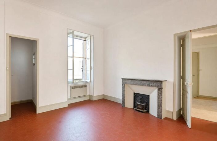 Immeuble de 4 lots de 253 m² situé près de Saint-Martin-de-Valgalgues — photo 5