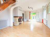 Maison de 4 pièces de 83,21 m² à Mours avec travaux — photo 2