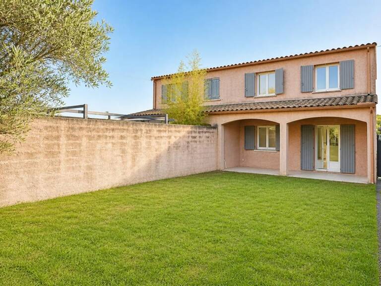 Maison lumineuse avec jardin à Saint-Julien-les-Rosiers — photo 1