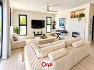 ORPI TROIS BASSINS - Villa de standing avec piscine – Littoral de Trois-Bassins — photo 2