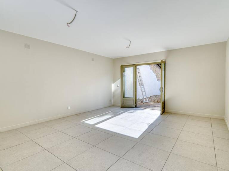 EXCLUSIVITE COLLONGES PIERRES DOREES RENOVATION HAUT DE GAMME — photo 1