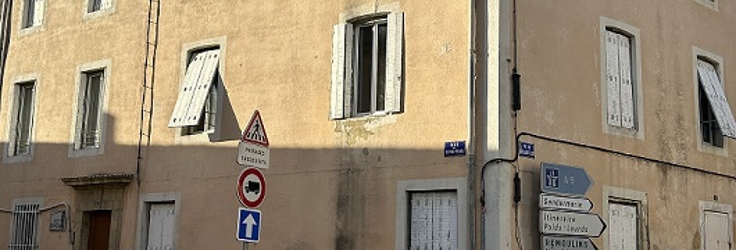 Appartement 3 Pièces 88 m² à louer à Roquemaure (30150)