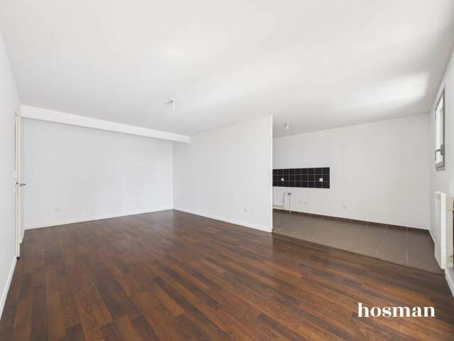 Superbe appartement T4 avec deux terrasses et parking, exposé sud-ouest, Rue de la Faïencerie, Bordeaux — photo du bien