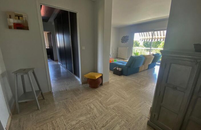 Appartement À Vendre — photo 5