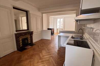 Appartement 2 pièces 769 €