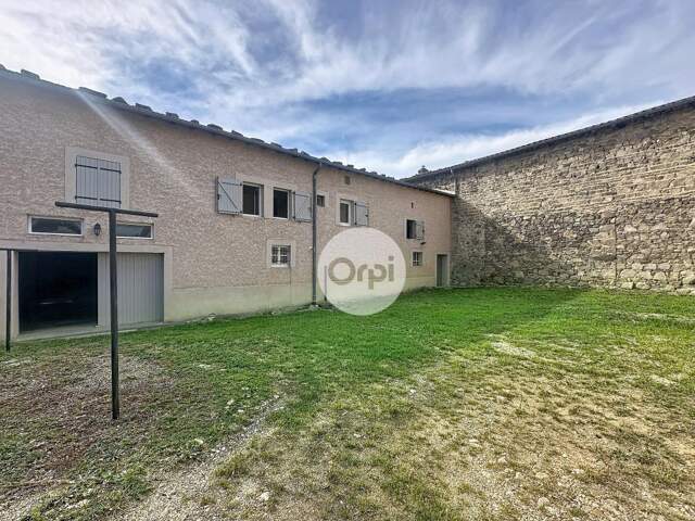 Maison À Vendre — photo du bien