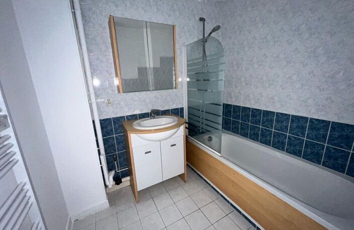 Appartement Nancy 2 pièce(s) 45  m2 — photo 3