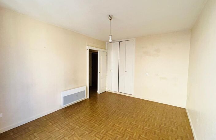Appartement À Vendre — photo 2