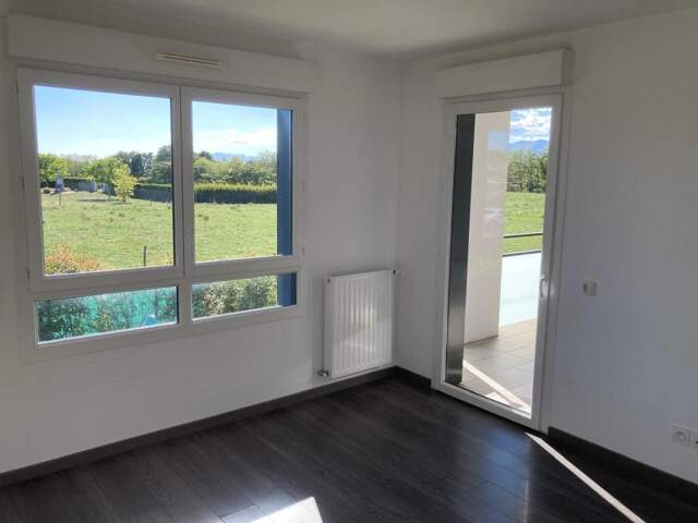 Appartement À Louer — photo du bien