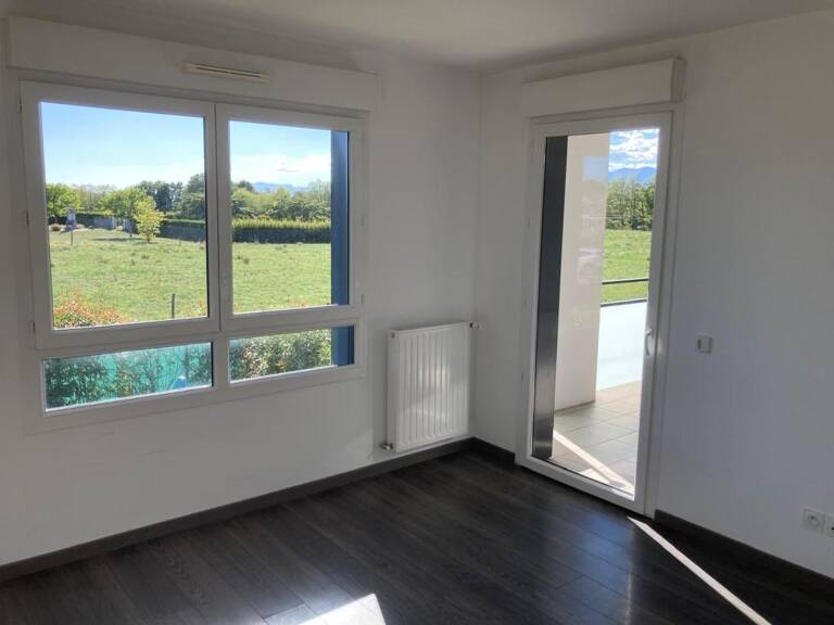 Appartement À Louer — photo 1