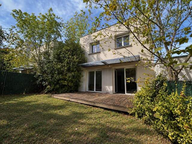 Maison À Vendre — photo du bien