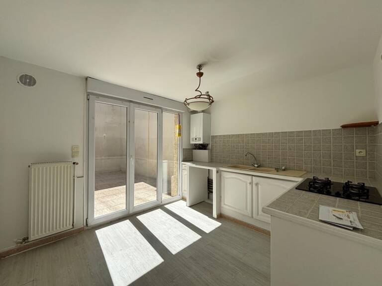 Appartement À Vendre — photo 1