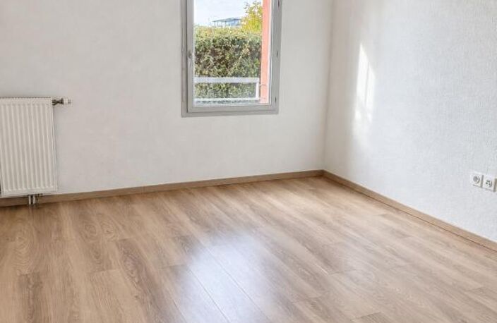 Appartement À Vendre — photo 2