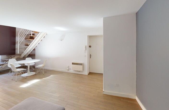 Appartement À Vendre — photo 2