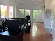 EUROCENTRE - Ensemble immobilier à Vendre — photo 2