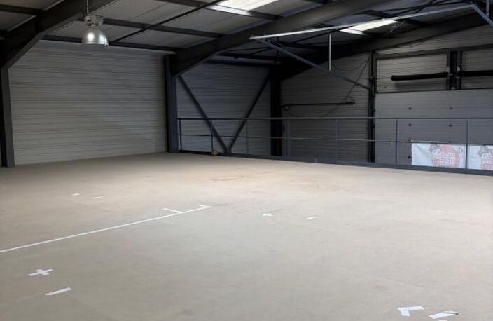 EUROCENTRE - Ensemble immobilier à Vendre — photo 5