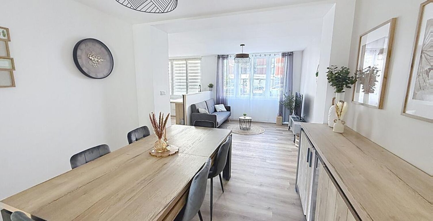 Appartement MALO LES BAINS 4 pièce(s) 80 m2 — photo 1