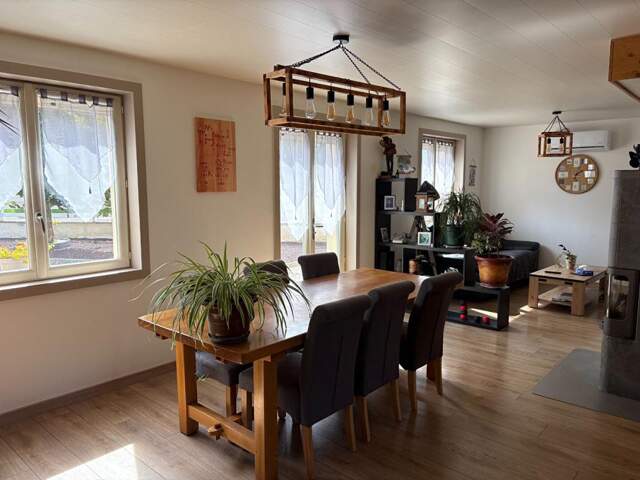 Maison  5 pièces103 m2 + 75m² d'annexes — photo du bien