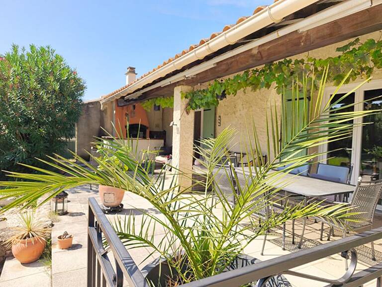 AUBIGNAN : SPACIEUSE MAISON DE 213 M² AVEC VUE SUR LE MONT VENTOUX — photo 1