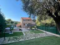 A vendre Maison atypique - Six Fours Les Plages 6P de 156.35 m2 avec garage et piscine — photo 3